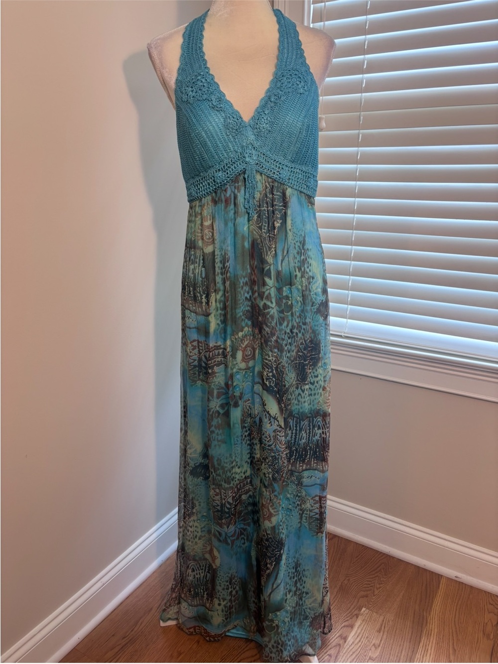 Beautiful Silk Chiffon Sue Wong Halter Dress